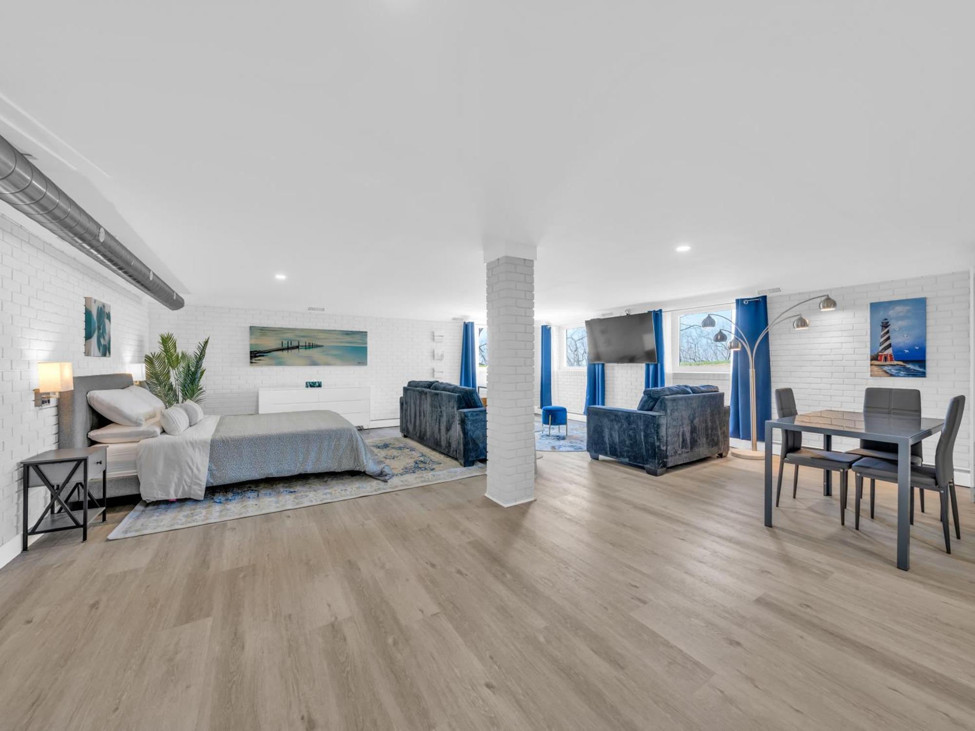 Cliffside Suite #3 - Seacliff Beach Suites Leamington Bagian luar foto
